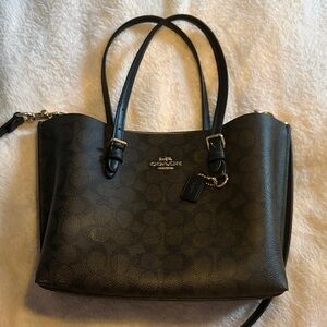Coach Mollie Tote Bag 25